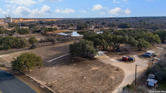 374 Vine Rd, San Antonio, TX 78264