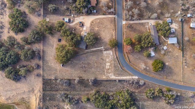 374 Vine Rd, San Antonio, TX 78264