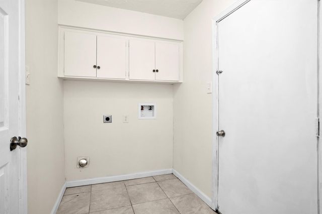 2126 Millhouse Road, Houston, TX 77073