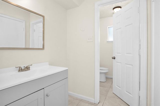 2126 Millhouse Road, Houston, TX 77073