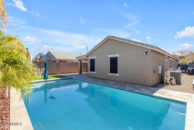 2220 E STACEY Road, Gilbert, AZ 85298