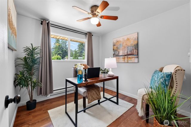 24930 237th Avenue SE, Maple Valley, WA 98038