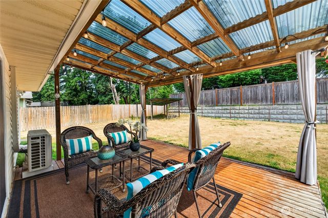 24930 237th Avenue SE, Maple Valley, WA 98038