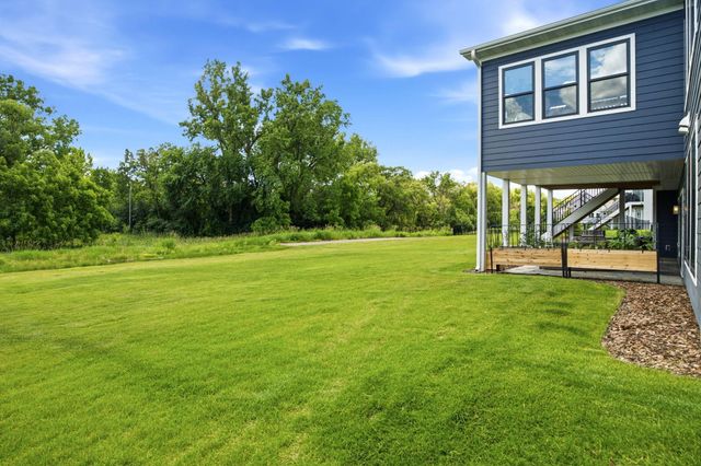16845 46th Avenue N, Plymouth, MN 55446