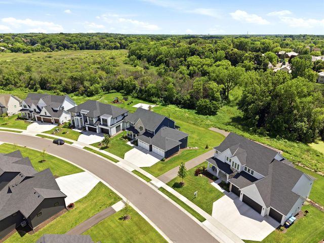 16845 46th Avenue N, Plymouth, MN 55446