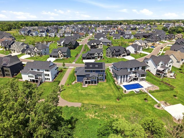 16845 46th Avenue N, Plymouth, MN 55446