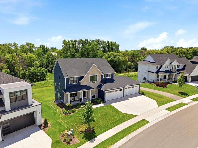 16845 46th Avenue N, Plymouth, MN 55446