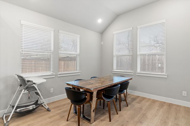 5823 Heatherwood Loop, Sachse, TX 75048