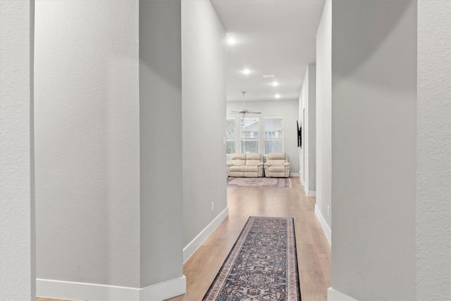 5823 Heatherwood Loop, Sachse, TX 75048