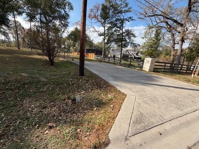 21405 Roberts Cemetery Road, Hockley, TX 77447