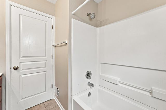 1177 Blue Heron Circle, Antioch, IL 60002