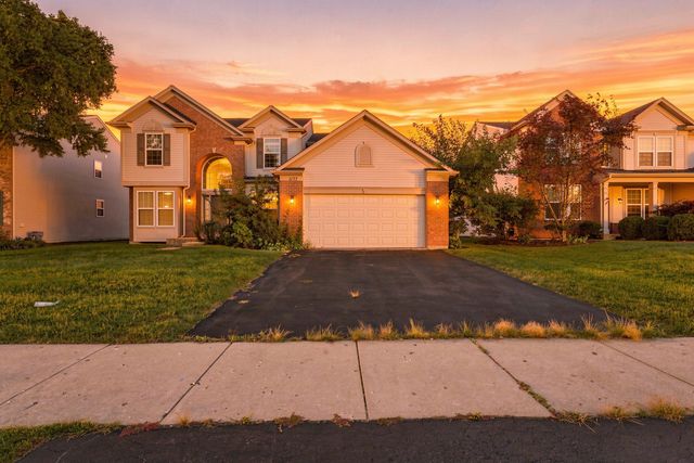 1177 Blue Heron Circle, Antioch, IL 60002