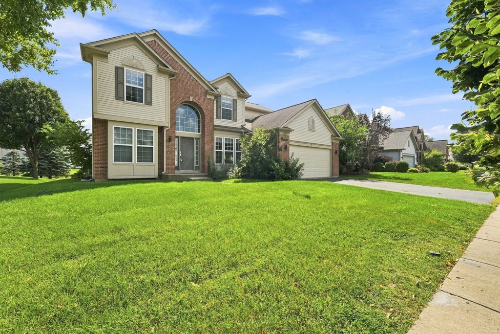 1177 Blue Heron Circle, Antioch, IL 60002