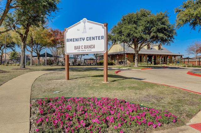 8213 Wildwest Drive, Fort Worth, TX 76131