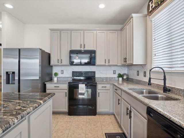 8213 Wildwest Drive, Fort Worth, TX 76131
