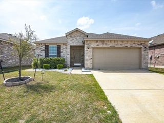 8213 Wildwest Drive, Fort Worth, TX 76131