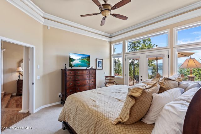 555 W Harbor View DR, Coeur D'alene, ID 83814