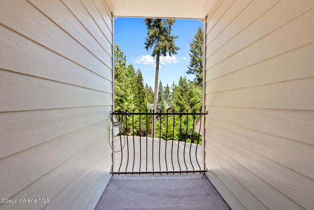 555 W Harbor View DR, Coeur D'alene, ID 83814