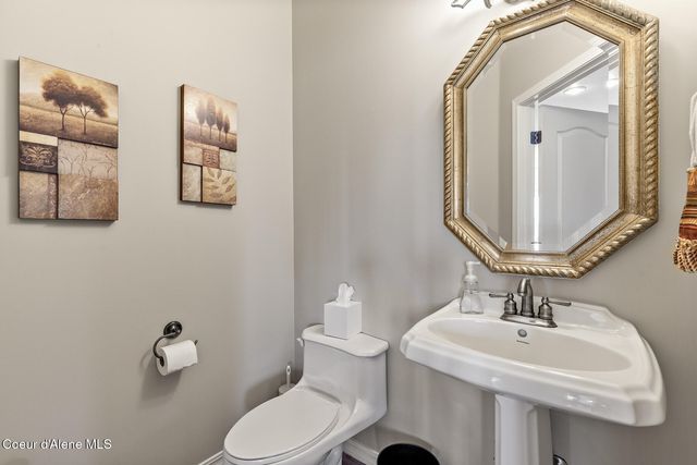555 W Harbor View DR, Coeur D'alene, ID 83814