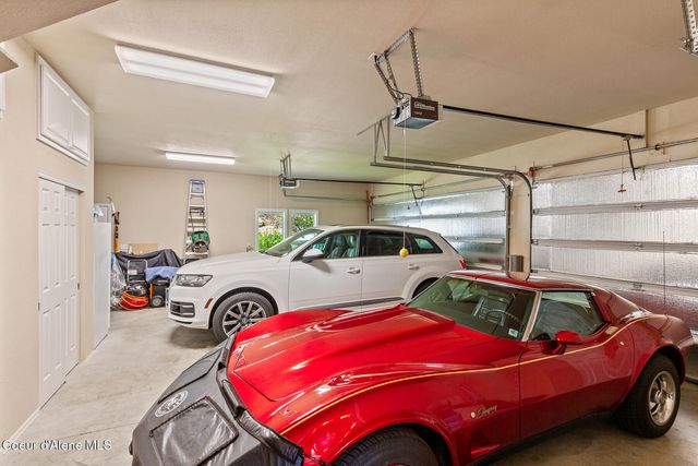 555 W Harbor View DR, Coeur D'alene, ID 83814