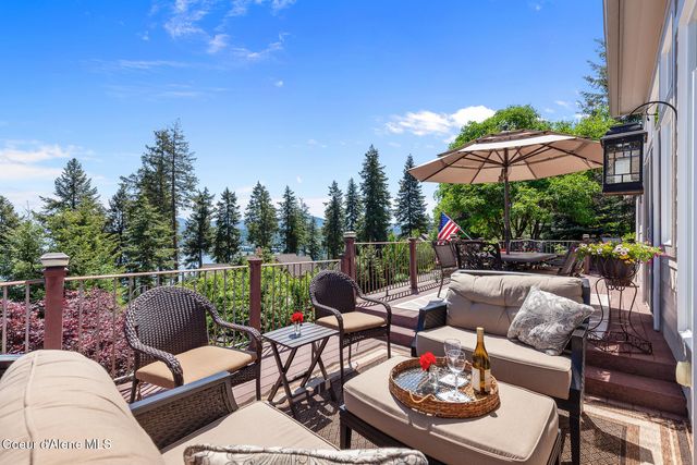 555 W Harbor View DR, Coeur D'alene, ID 83814