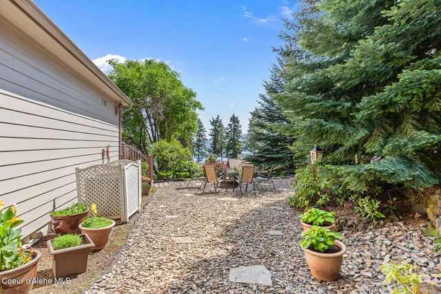 555 W Harbor View DR, Coeur D'alene, ID 83814
