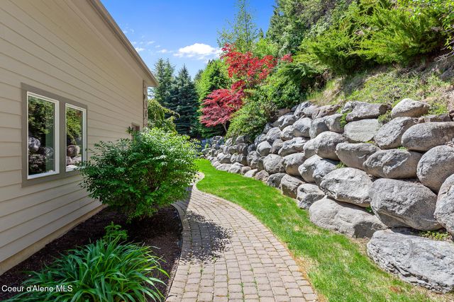 555 W Harbor View DR, Coeur D'alene, ID 83814