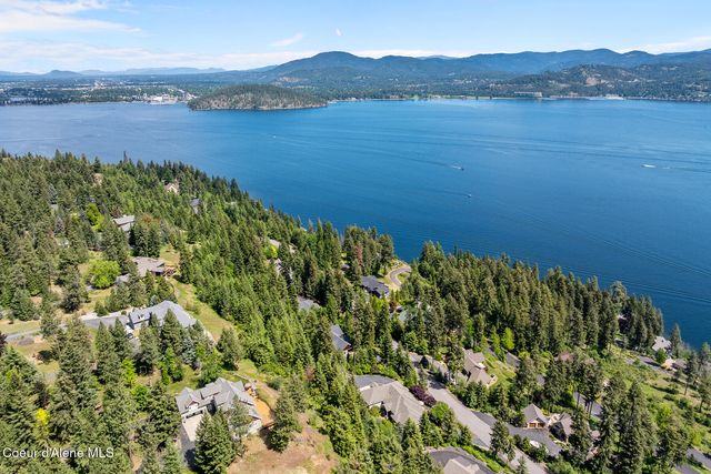 555 W Harbor View DR, Coeur D'alene, ID 83814