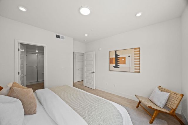 922 Noble Fir Terrace 1, Sunnyvale, CA 94086