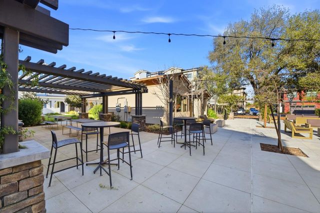 922 Noble Fir Terrace 1, Sunnyvale, CA 94086