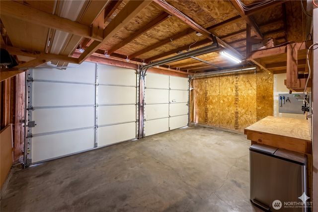 908 Baysinger Place, Enumclaw, WA 98022