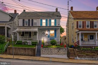 110 S CHARLES ST, Red Lion, PA 17356