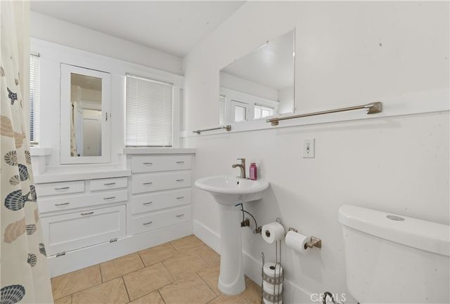 732 Saint Louis Avenue, Long Beach, CA 90804