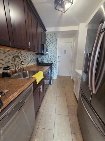 5 Fordham Hill Oval 15F, Bronx, NY 10468