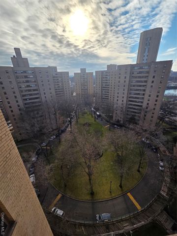 5 Fordham Hill Oval 15F, Bronx, NY 10468