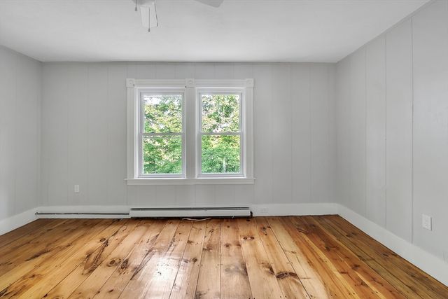 484 Rollstone St, Fitchburg, MA 01420