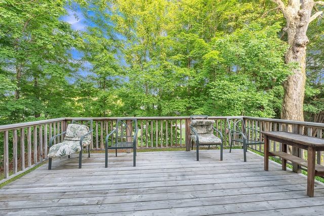 484 Rollstone St, Fitchburg, MA 01420