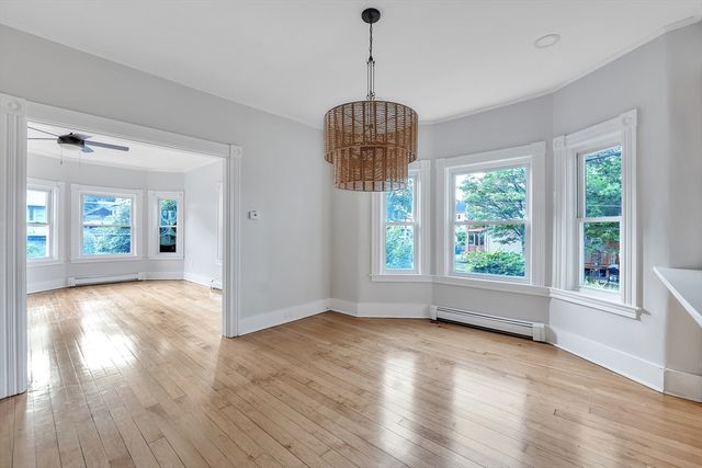 484 Rollstone St, Fitchburg, MA 01420