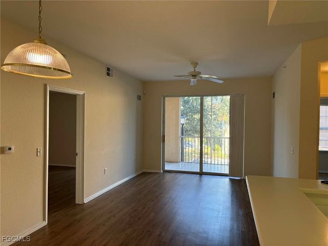 9045 Colby DR 2411, Fort Myers, FL 33919