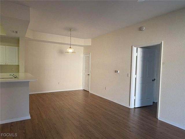 9045 Colby DR 2411, Fort Myers, FL 33919