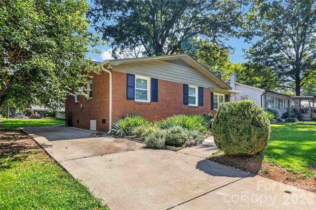 1634 Van Buren Avenue, Charlotte, NC 28216