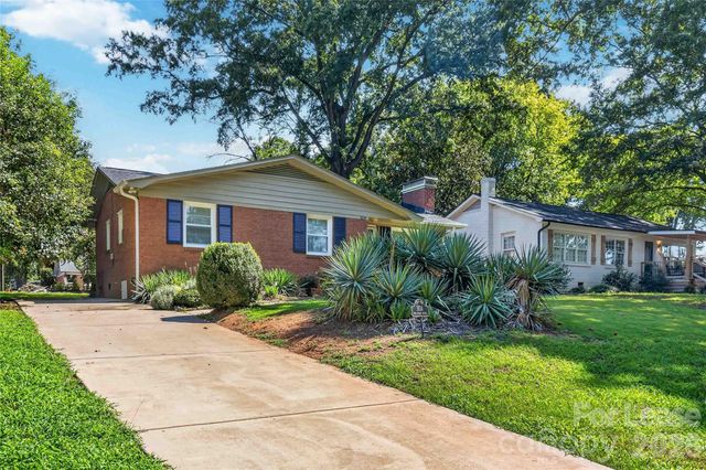 1634 Van Buren Avenue, Charlotte, NC 28216