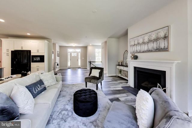 19166 N PORTO BELLO DR, Drayden, MD 20630