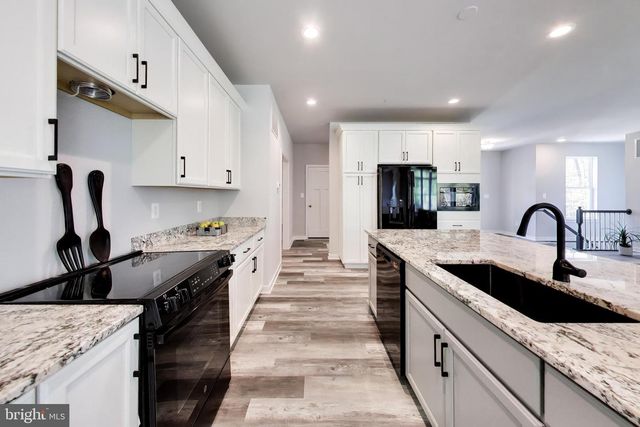 19166 N PORTO BELLO DR, Drayden, MD 20630