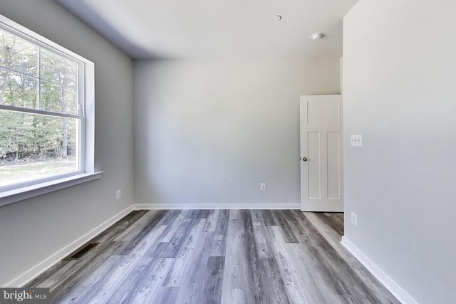 19166 N PORTO BELLO DR, Drayden, MD 20630