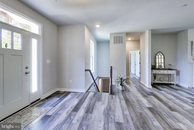 19166 N PORTO BELLO DR, Drayden, MD 20630