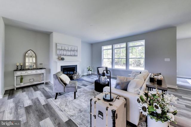 19166 N PORTO BELLO DR, Drayden, MD 20630