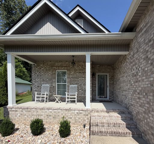 1136 Slaters Creek Rd, Goodlettsville, TN 37072