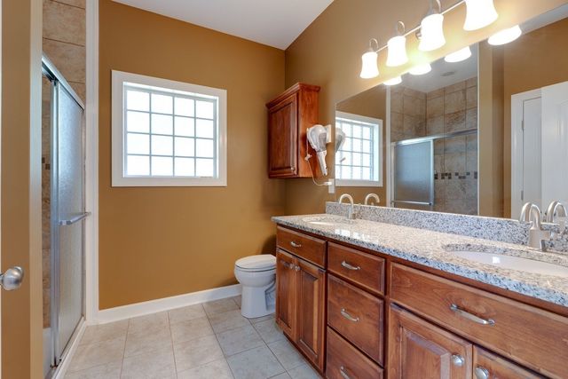 1136 Slaters Creek Rd, Goodlettsville, TN 37072