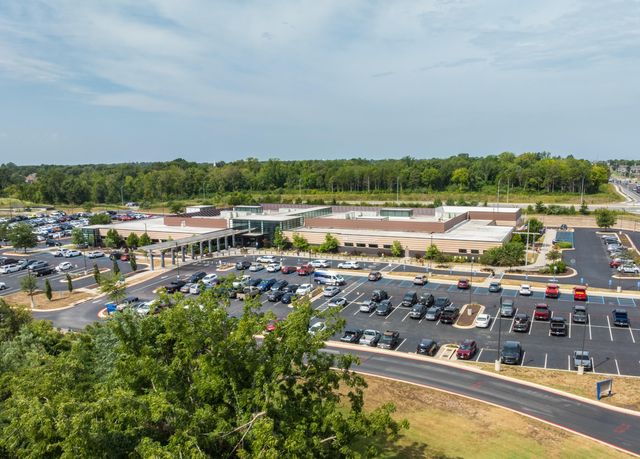 1152 W Woodhaven Street, Springfield, MO 65810